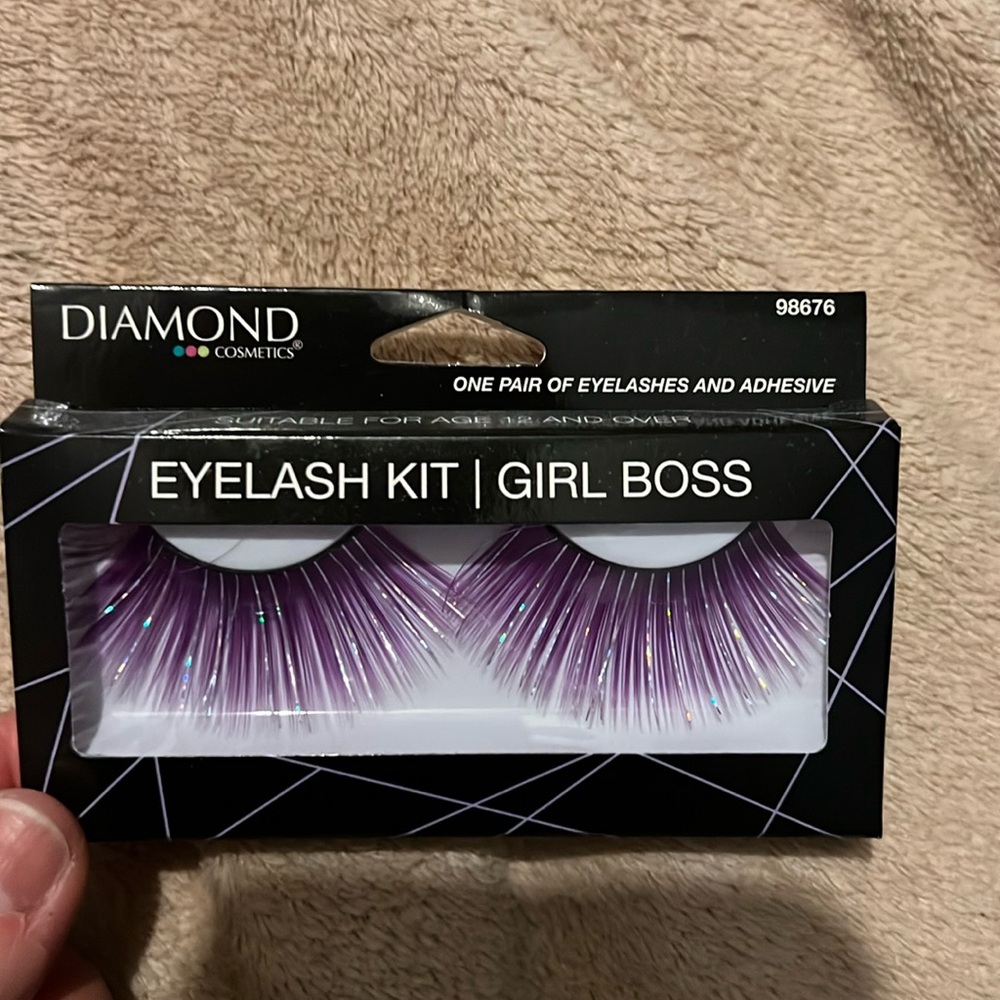 NWOT Diamond Eyelash Kit (Blue/Purple)